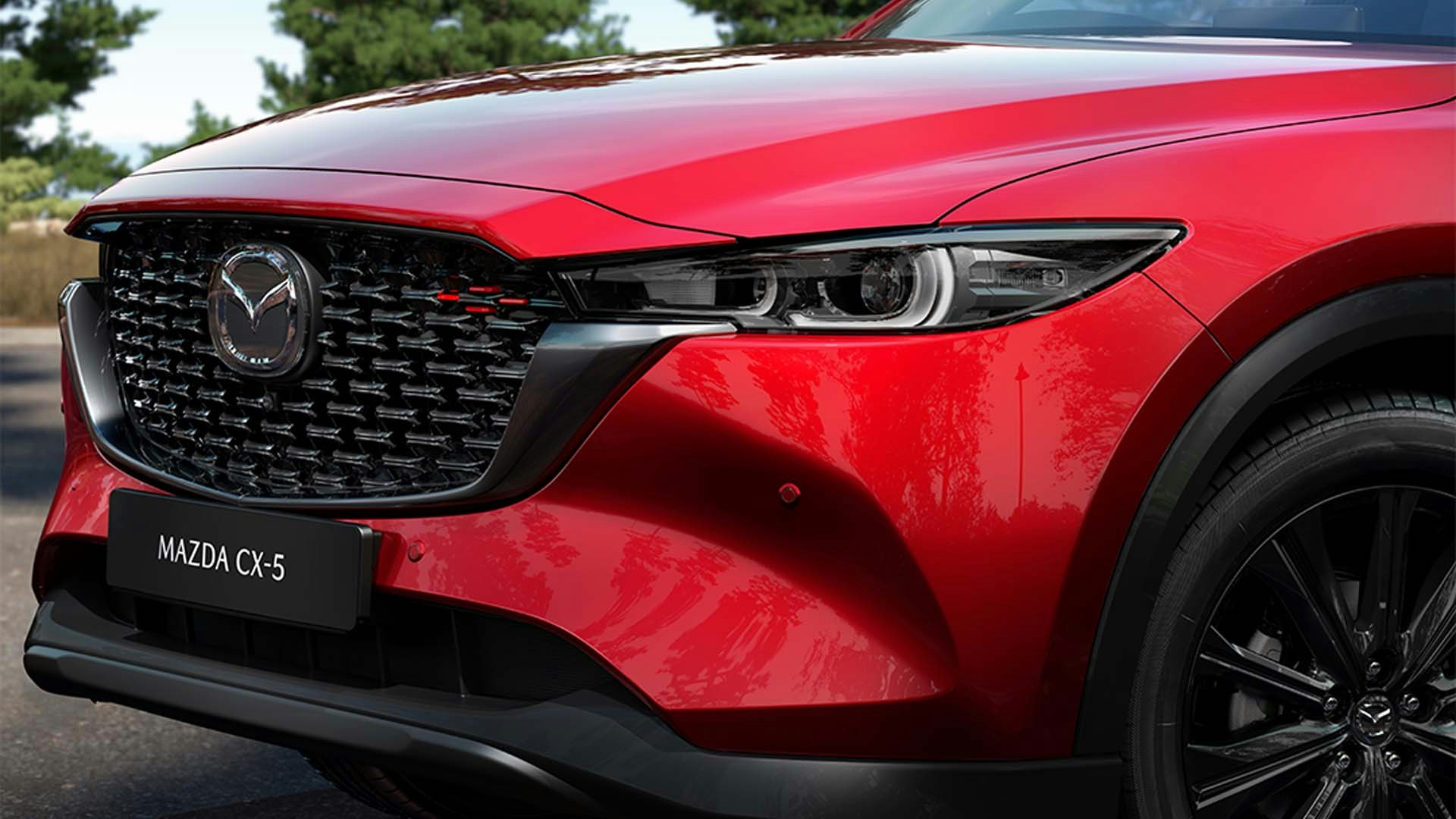 Fronten på Mazda CX-5 i rød